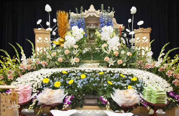 ぴったりな式場をご提案できますのでぜひご相談ください | 江戸川区で家族葬でのお見送りをお手伝いする山金葬祭